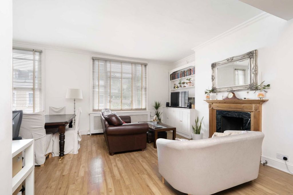 Property photo 2 of 6