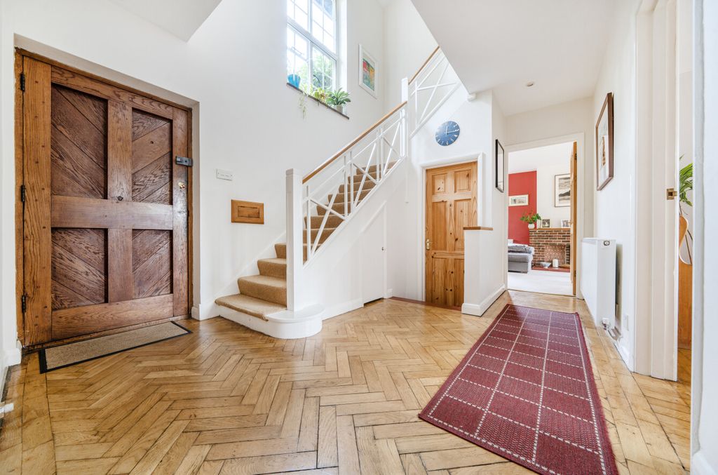 Property photo 2 of 22 1327358-15-6878E9...