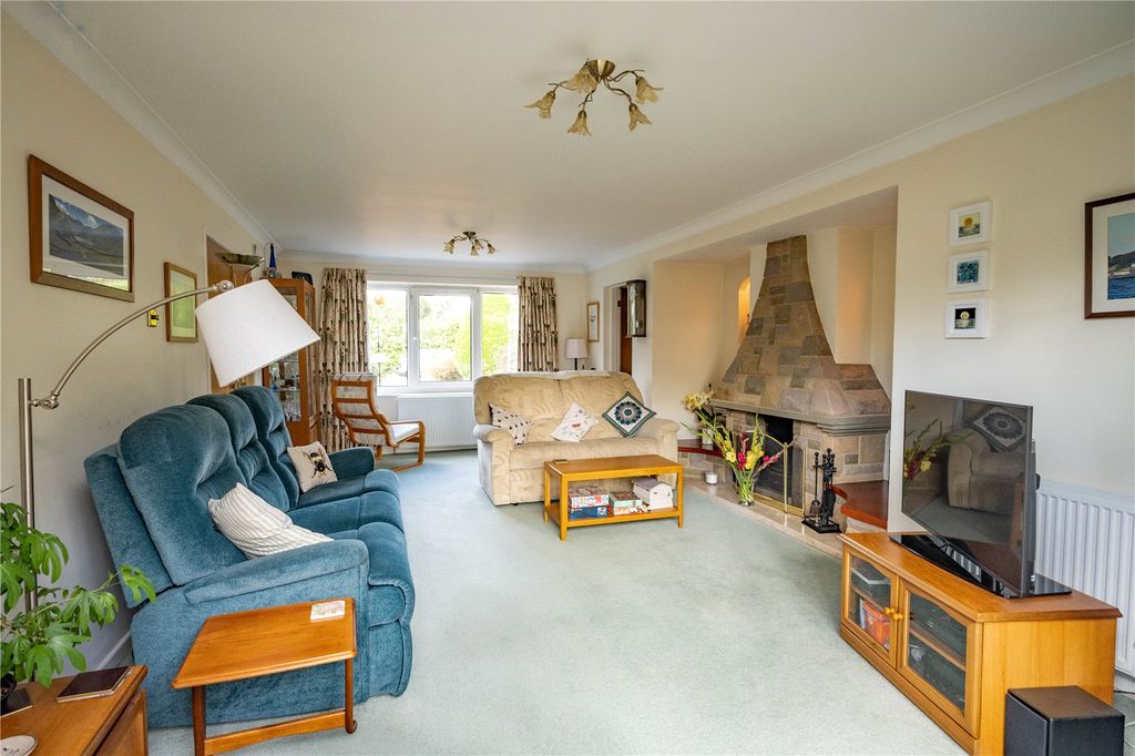 Property photo 3 of 30 Picture No. 15