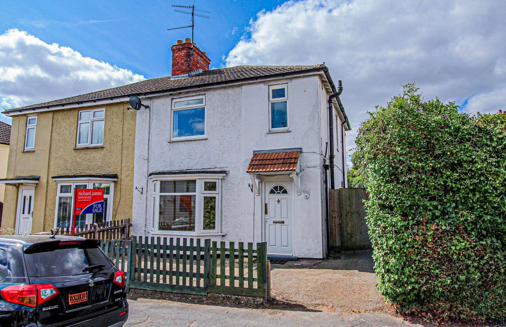 Property photo 1 of 14 Front