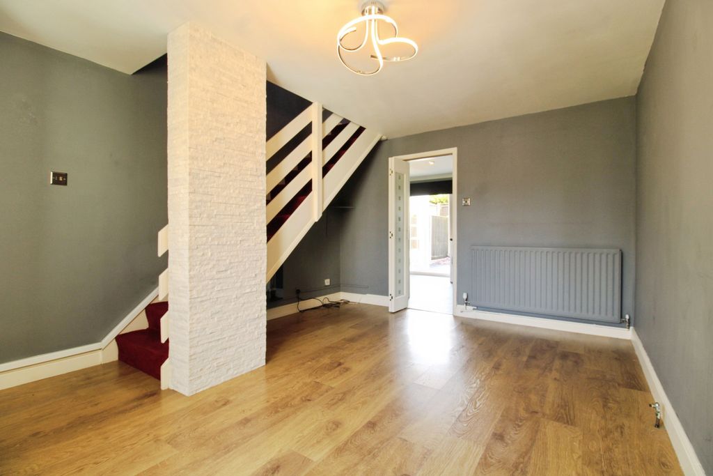 Property photo 2 of 11 Living Room