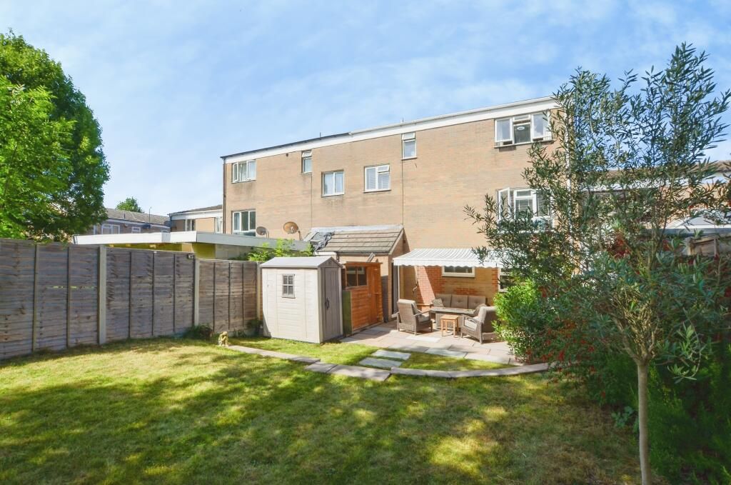 Property photo 3 of 23