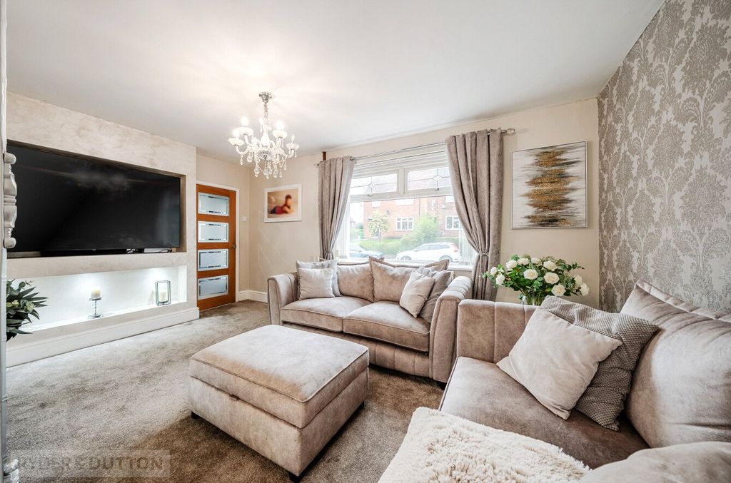 Property photo 2 of 28 Picture No. 05