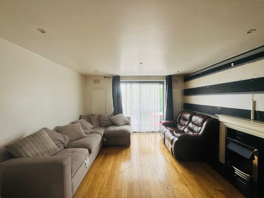 Property photo 3 of 14 Whatsapp Image 2025-07-01 At 2.27.00 Pm (1)
