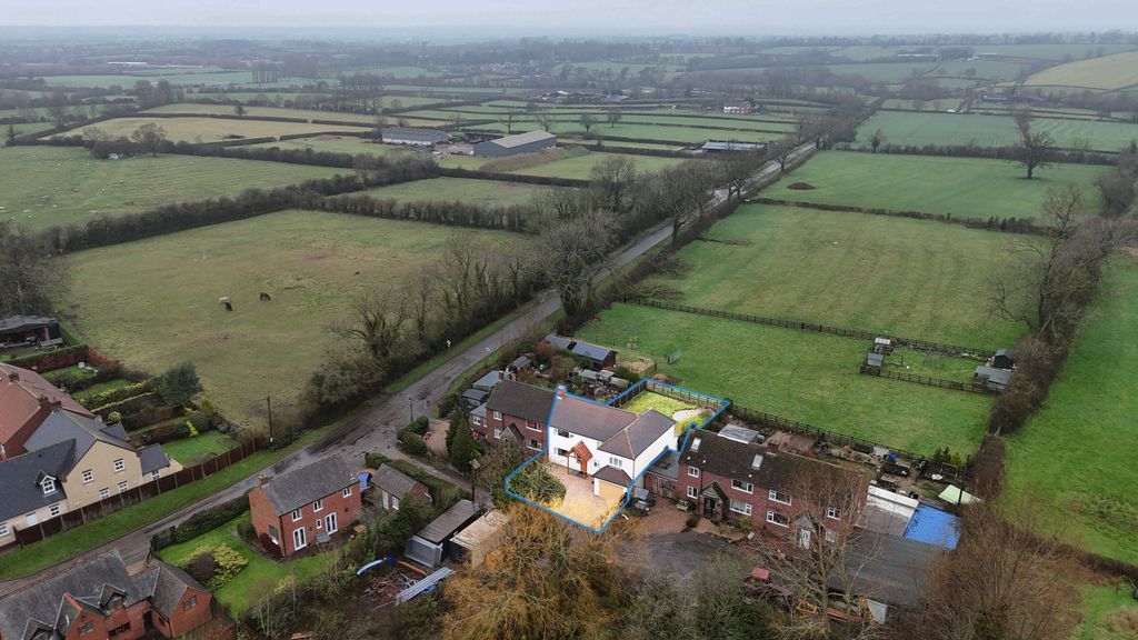 Property photo 2 of 39 Dji_20260122132502_0011_D