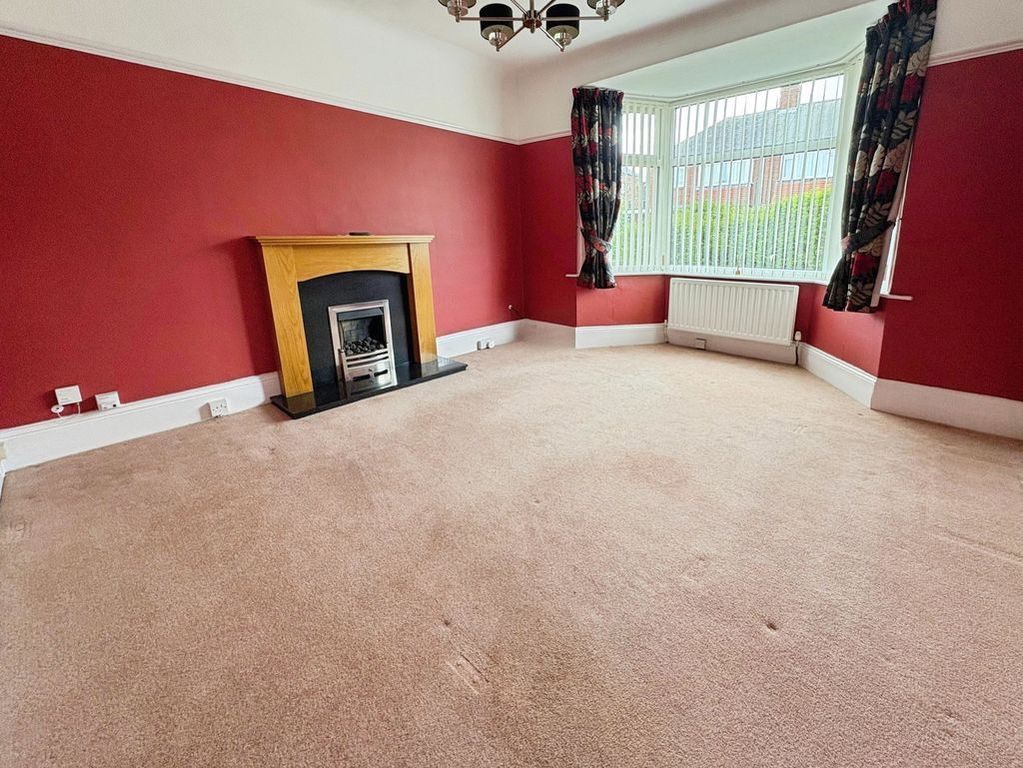 Property photo 2 of 14 Photo 13