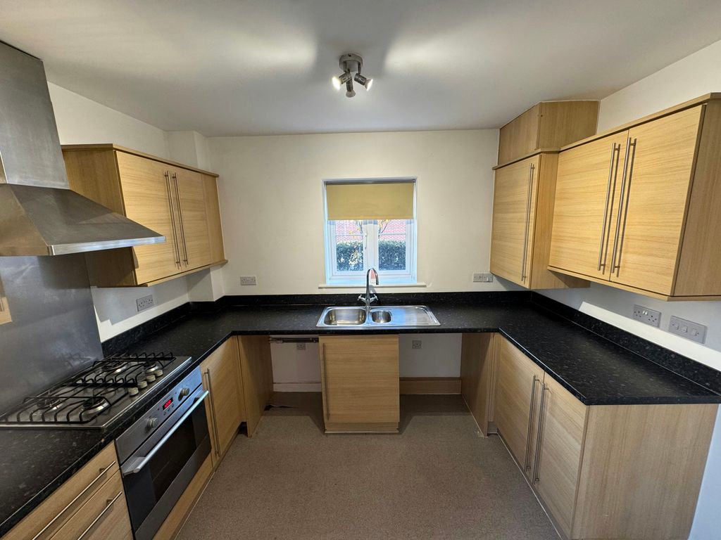 Property photo 1 of 14 Kitchen