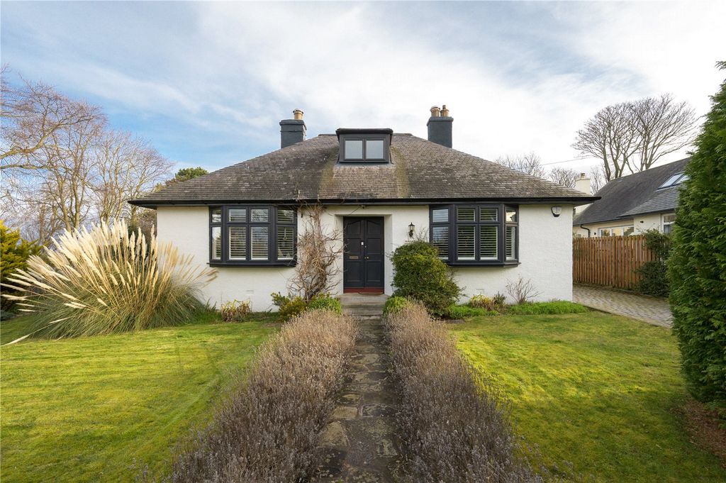 Property photo 2 of 28 Miramar