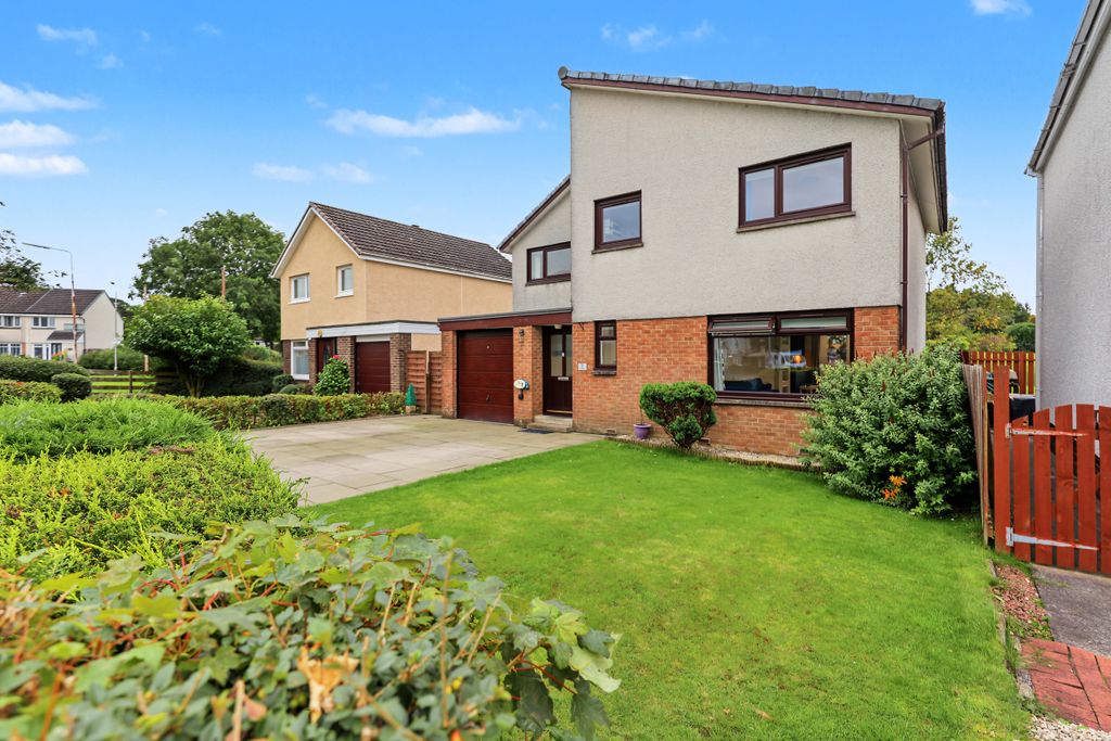 Property photo 1 of 35