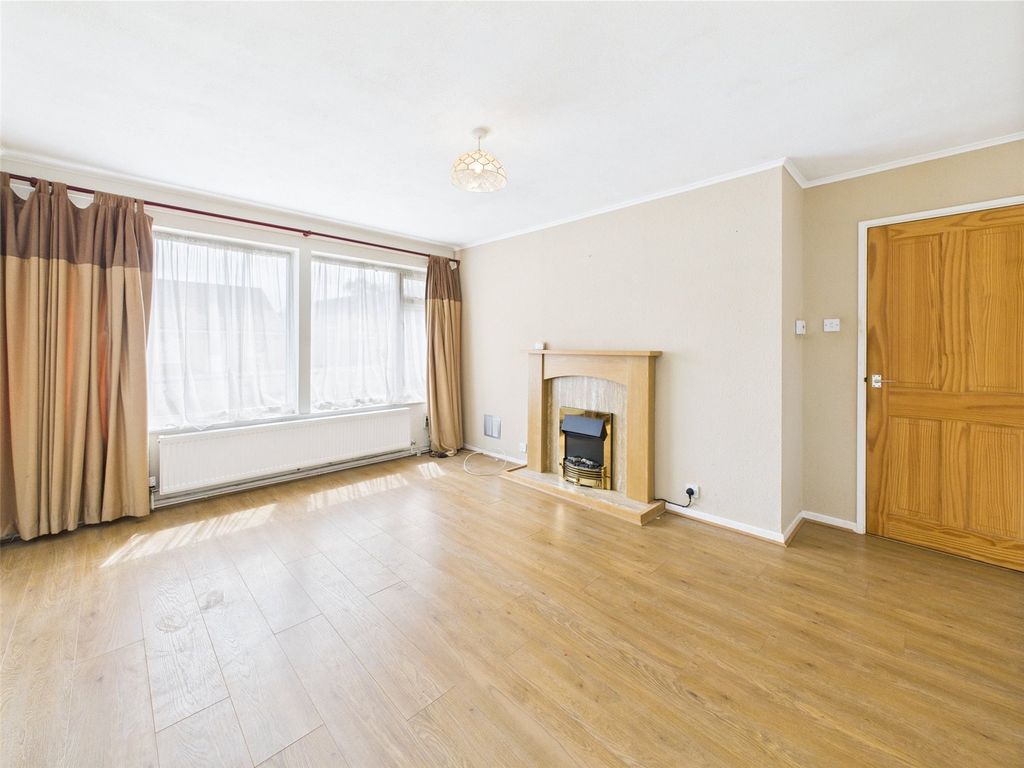 Property photo 3 of 15 Picture No. 03