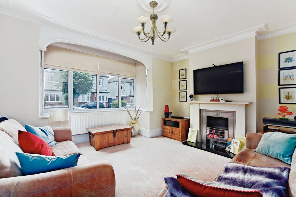 Property photo 2 of 22 Reception Room