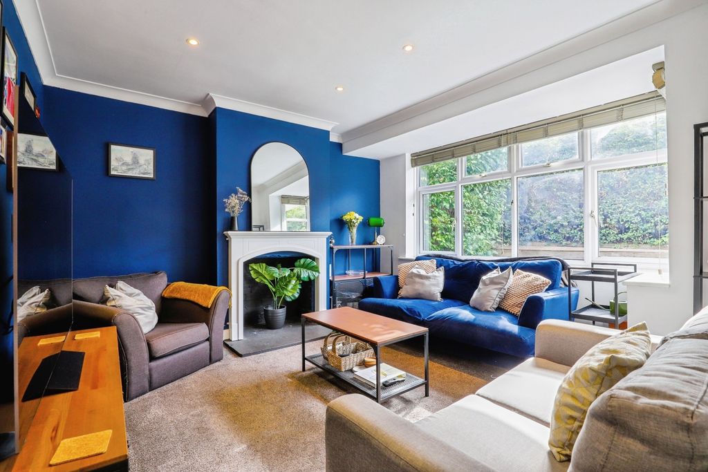 Property photo 1 of 12 Pbox-Img.Jpg