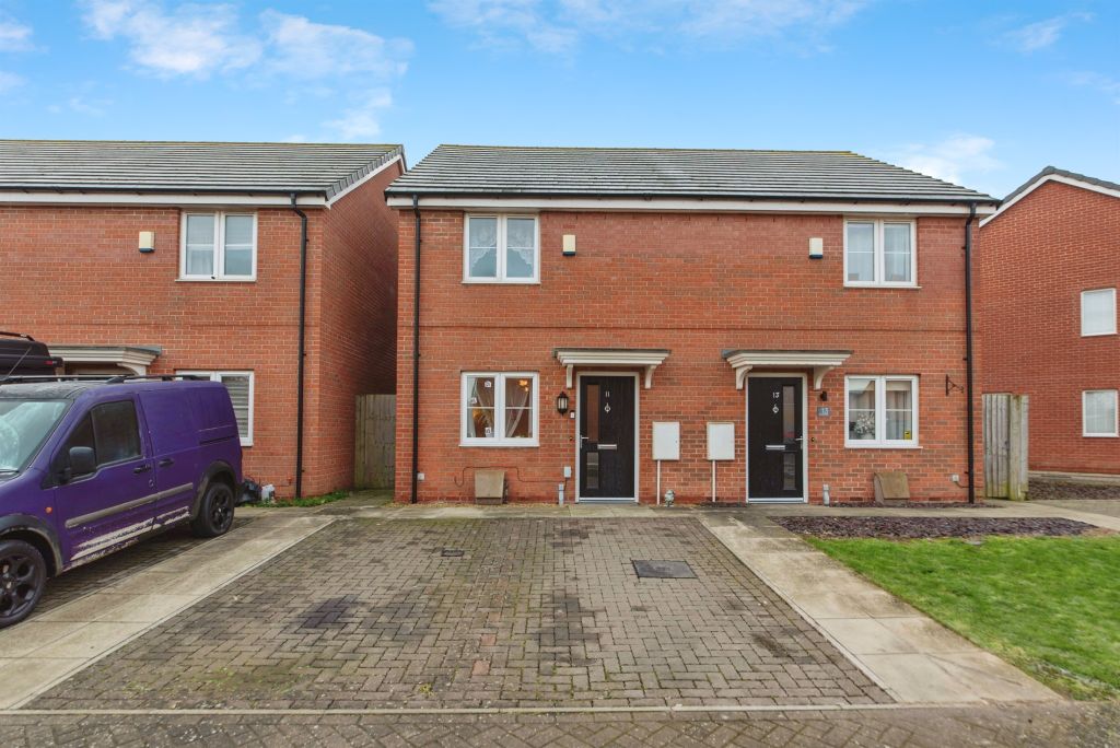 Property photo 1 of 17