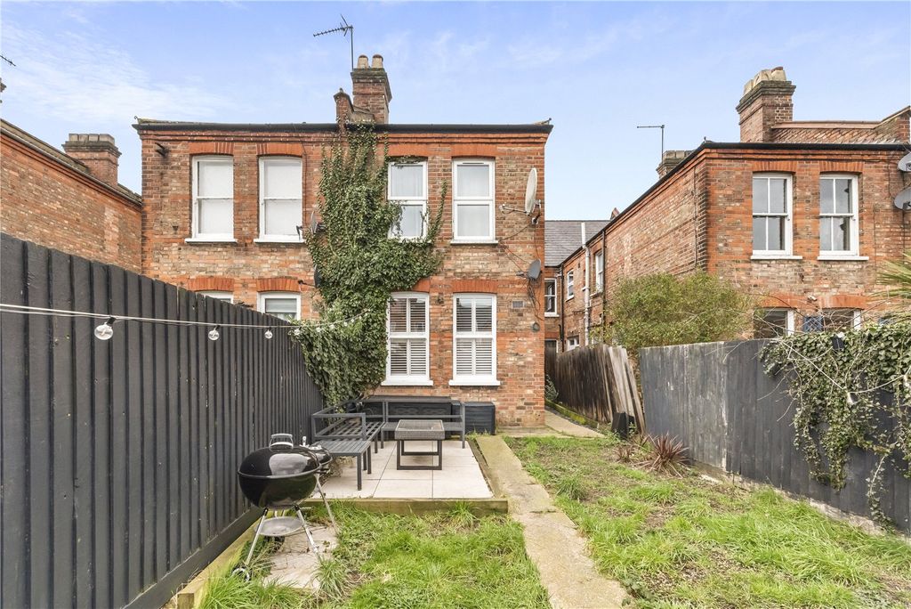 Property photo 2 of 13 Picture No. 14