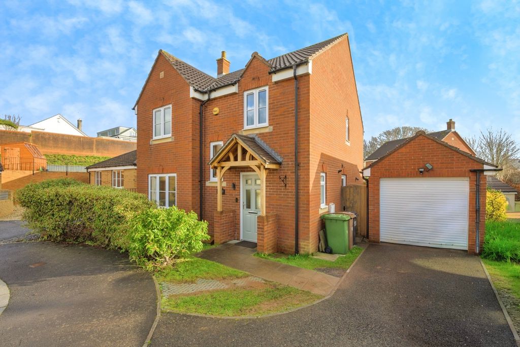 Property photo 1 of 20 Pbox-Img.Jpg