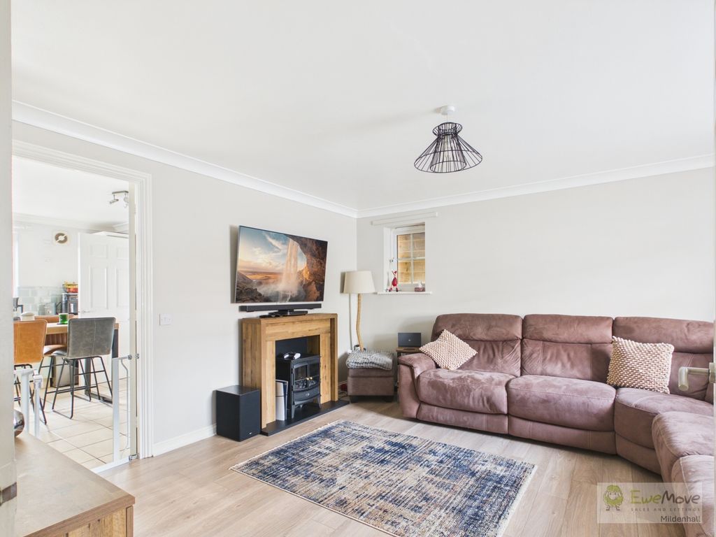 Property photo 2 of 16 Ewemove Mildenhall Lee Devenish London Road Living