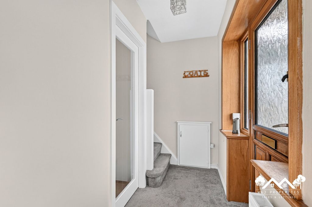 Property photo 3 of 50
