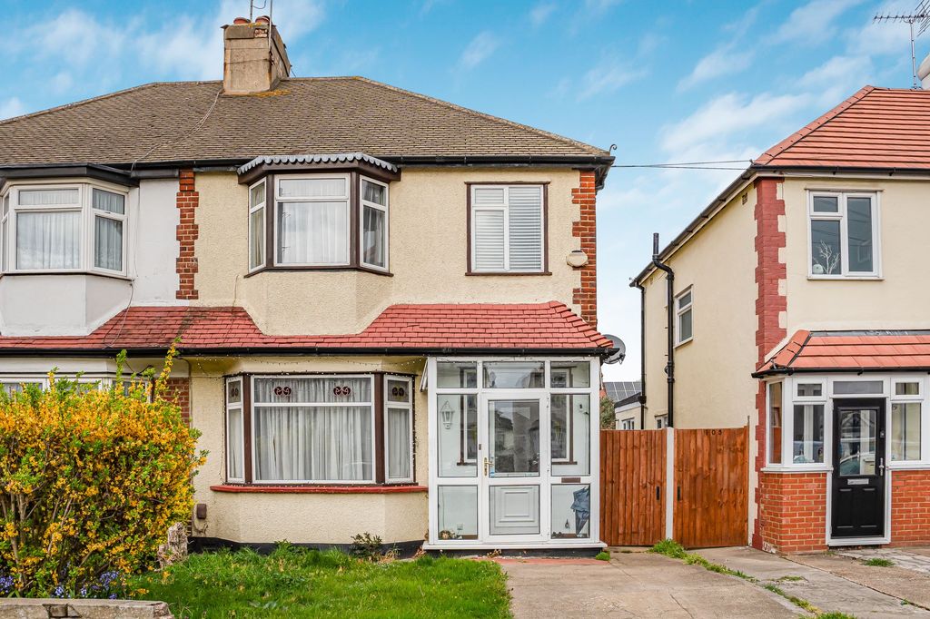 Property photo 1 of 15 Exterior