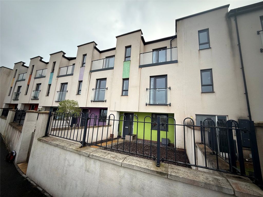 Property photo 1 of 16 Picture No. 17