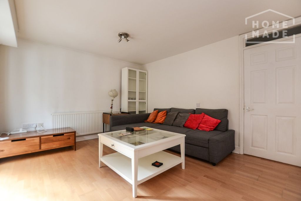 Property photo 1 of 9