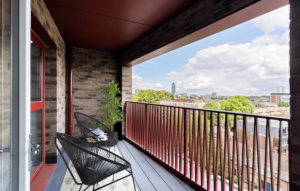 Property photo 3 of 7 Fairview New Homes - Zoopla -