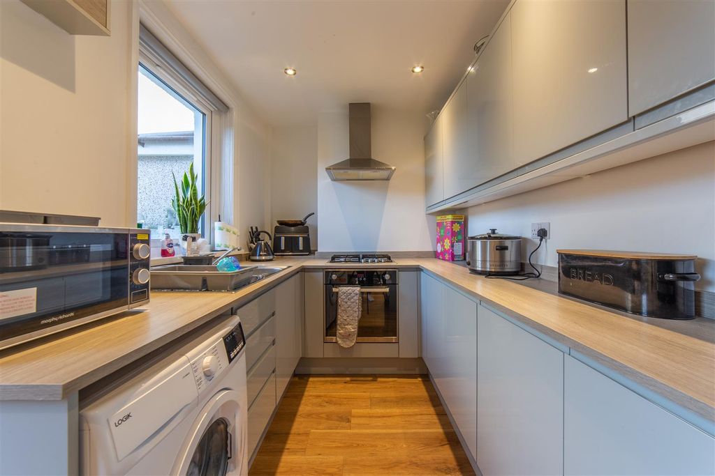 Property photo 3 of 23 16 Clark Avenue-12.Jpg