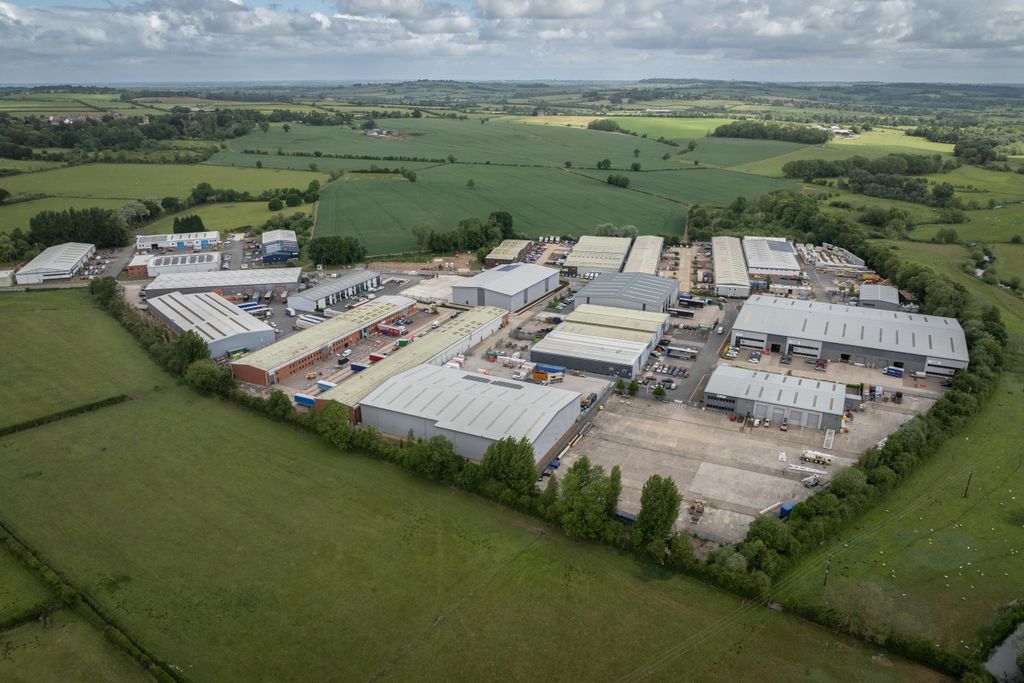 Property photo 2 of 5 Dji_20250528093451_0248_D.Jpg