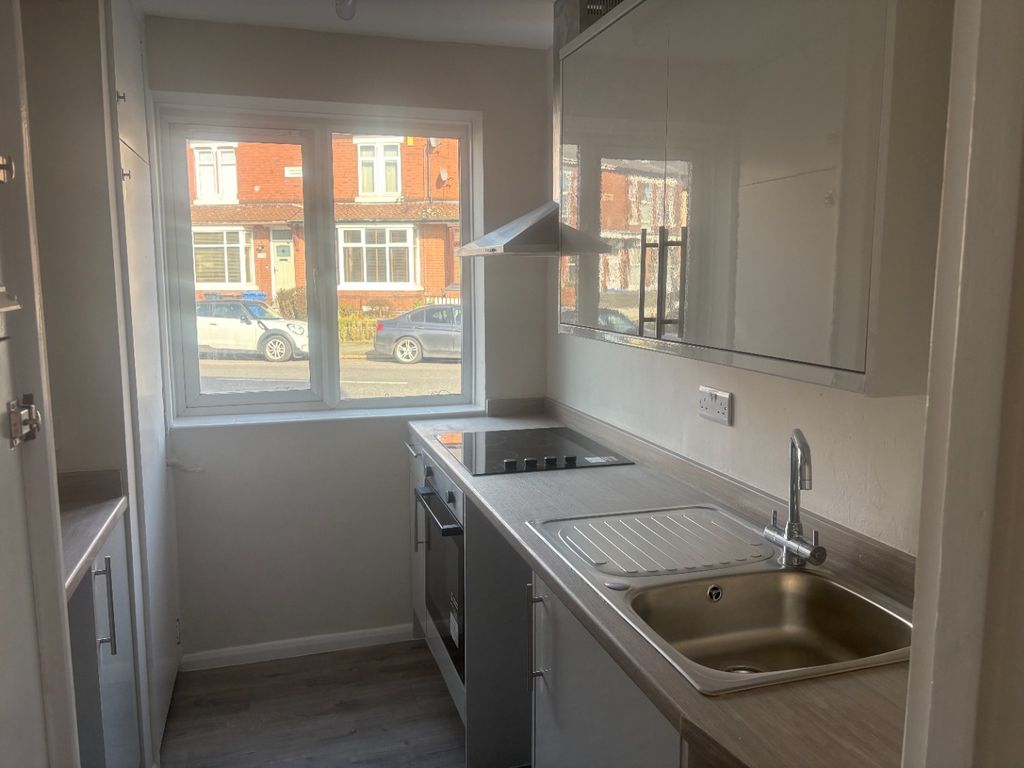 Property photo 2 of 3 4962552