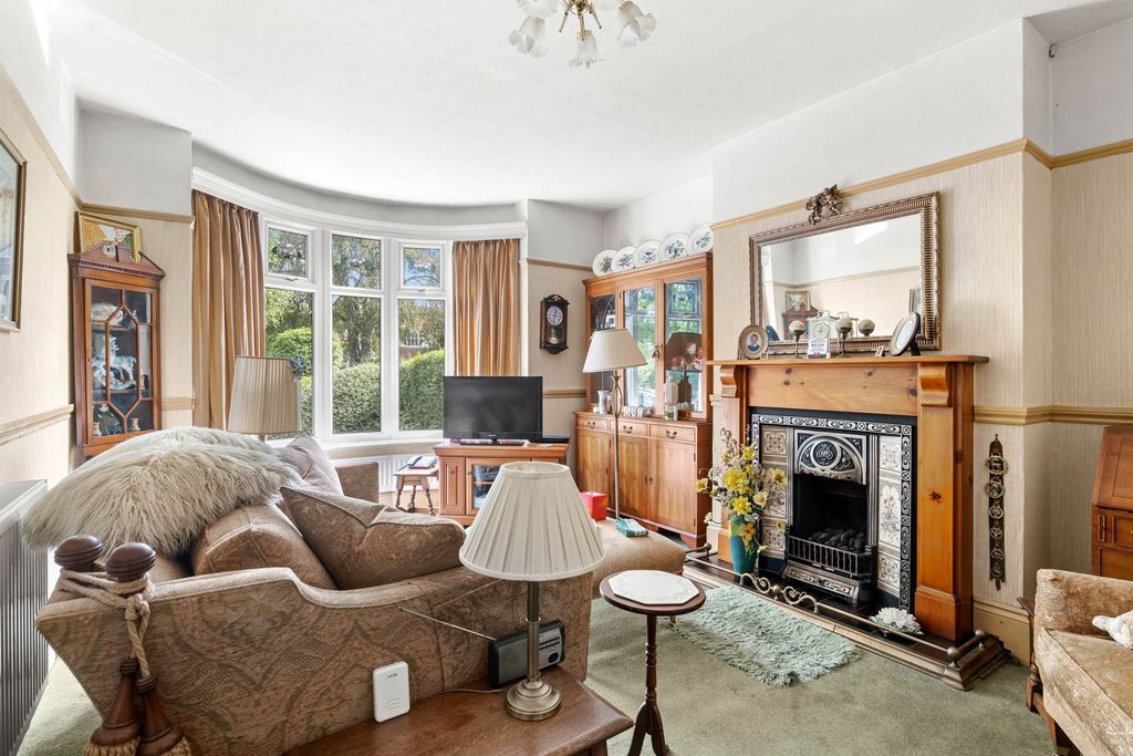 Property photo 2 of 16