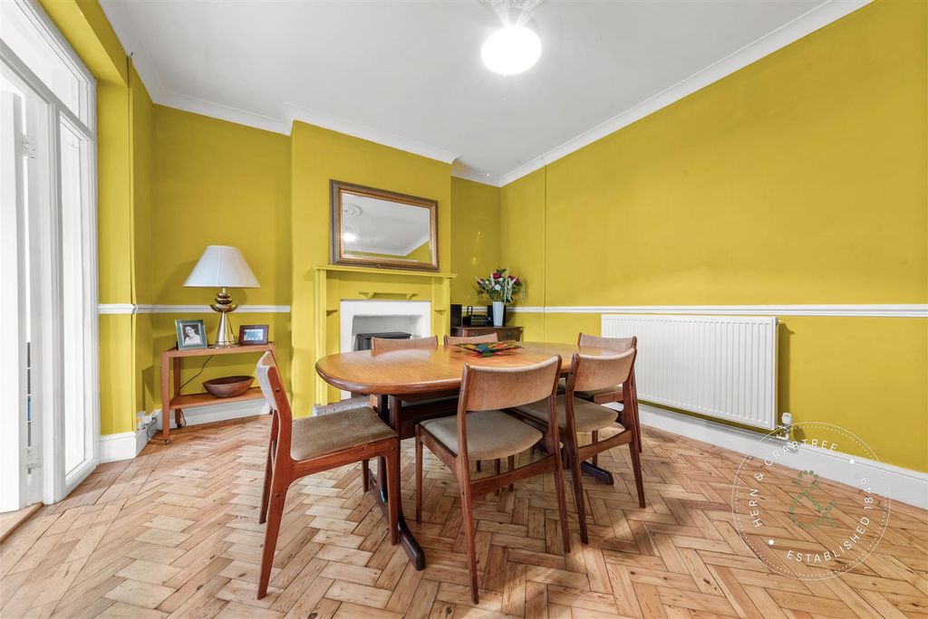 Property photo 3 of 34 Northumberland-Street-17.Jpg