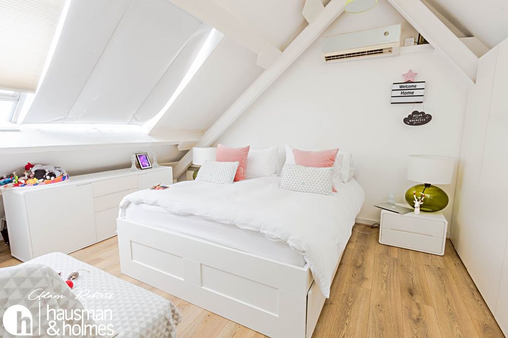 Property photo 3 of 5