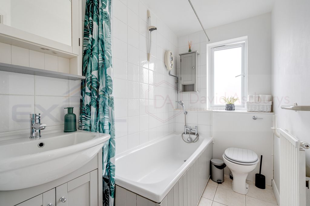 Property photo 3 of 6 Dsc02676Hdr