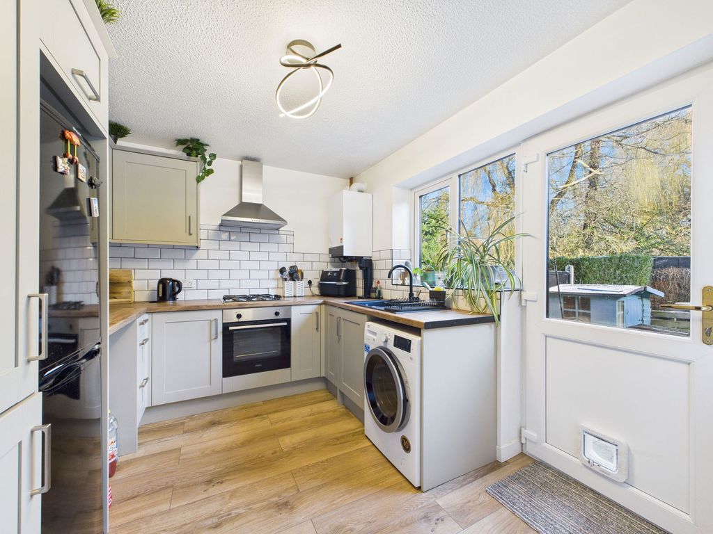 Property photo 3 of 21