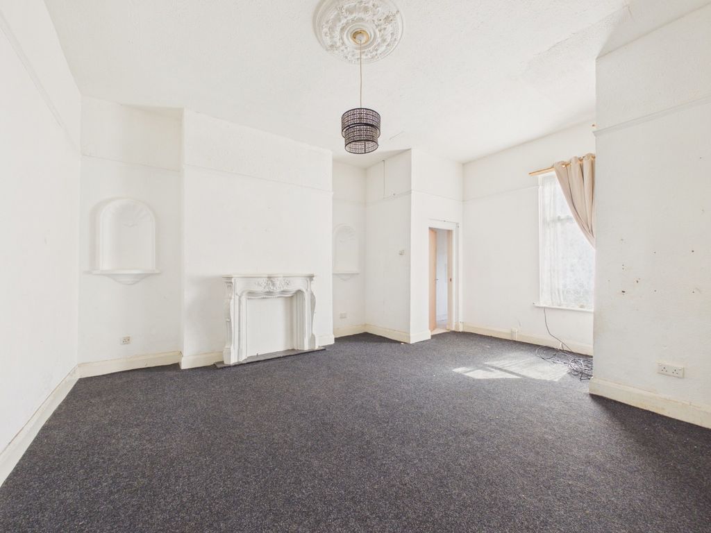 Property photo 3 of 26 5058835