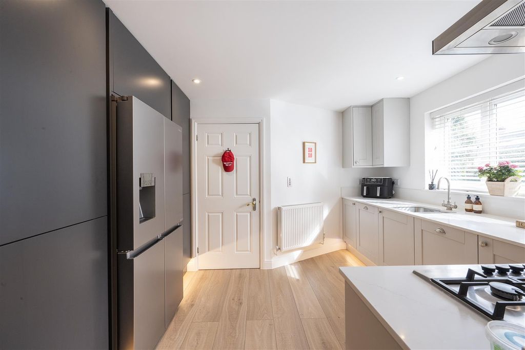 Property photo 2 of 12 Dsc_5639.Jpg