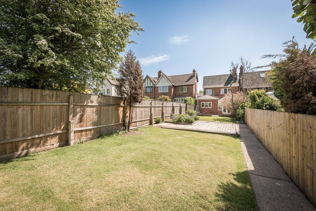 Property photo 1 of 50