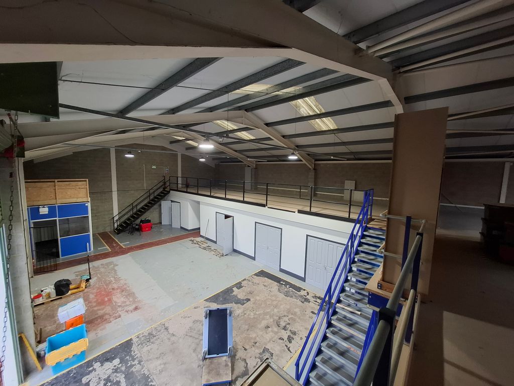 Property photo 3 of 7