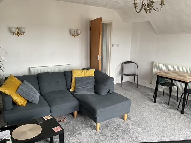 Property photo 2 of 11 Flat 6 West Mains Court - Lounge.Jpg