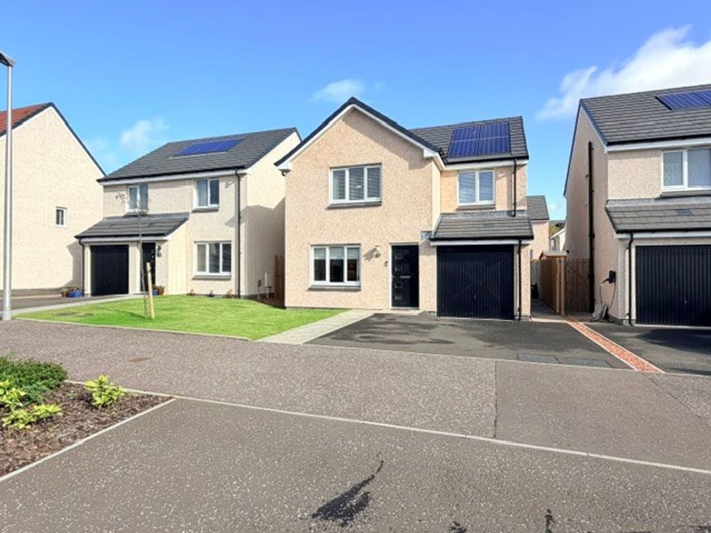 Property photo 1 of 25
