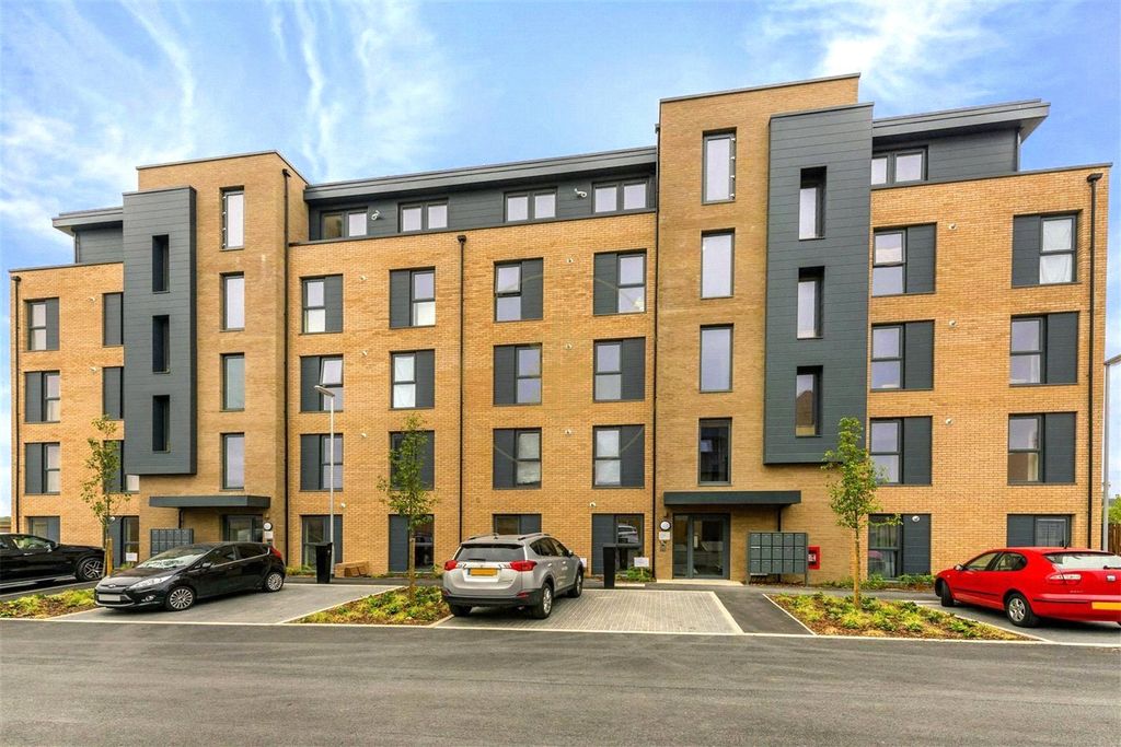 Property photo 1 of 2 Picture No. 11