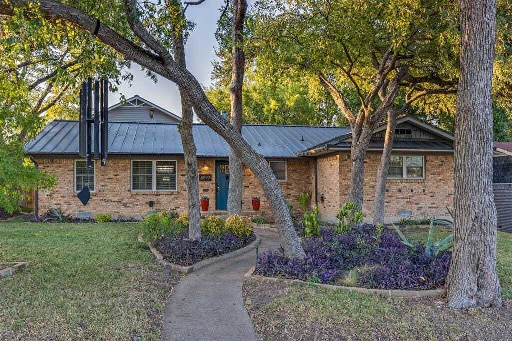 Property photo 1 of 30