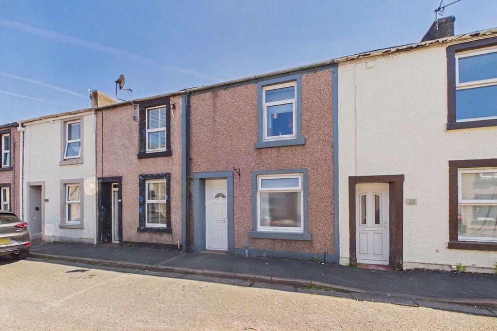 Property photo 1 of 11