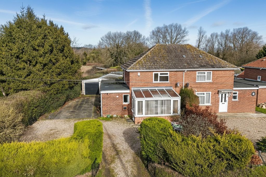 Property photo 1 of 29