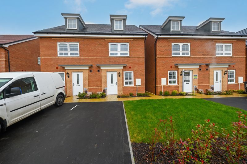 Property photo 1 of 14 Photo 15