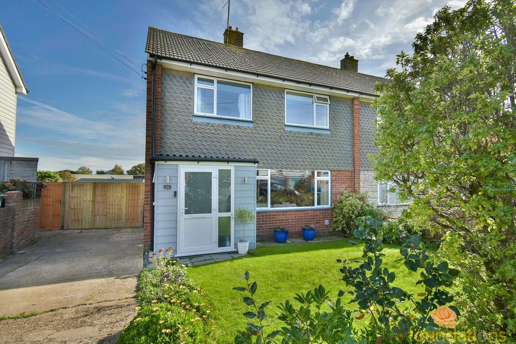 Property photo 2 of 22