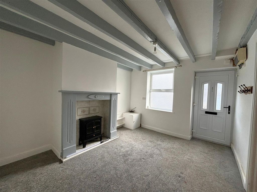 Property photo 2 of 16 421Abeda-F67A-47F9-96B4-B01Aa66215d8.Jpg