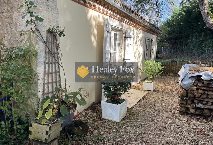 Property photo 3 of 34