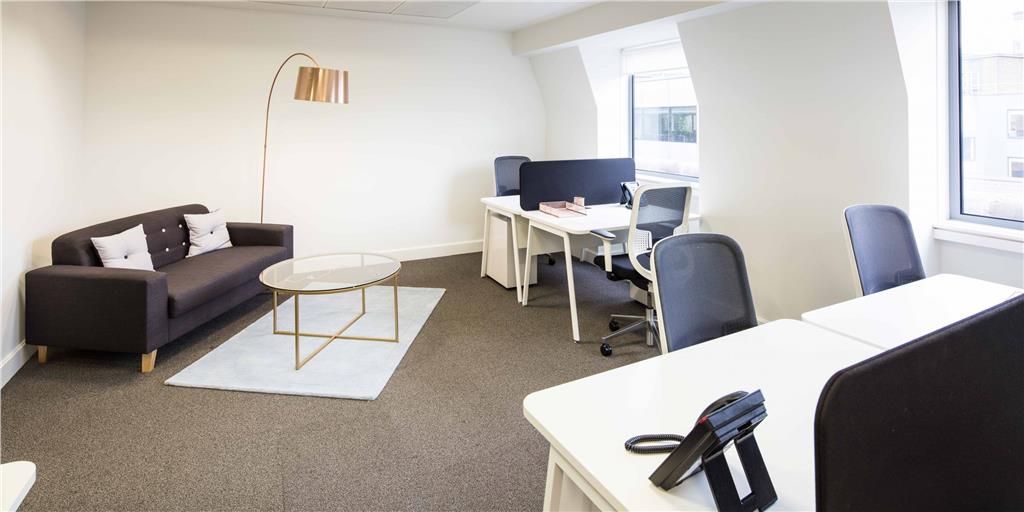 Property photo 1 of 15 Serviced Office In Boundary Row, Waterloo, Se1|