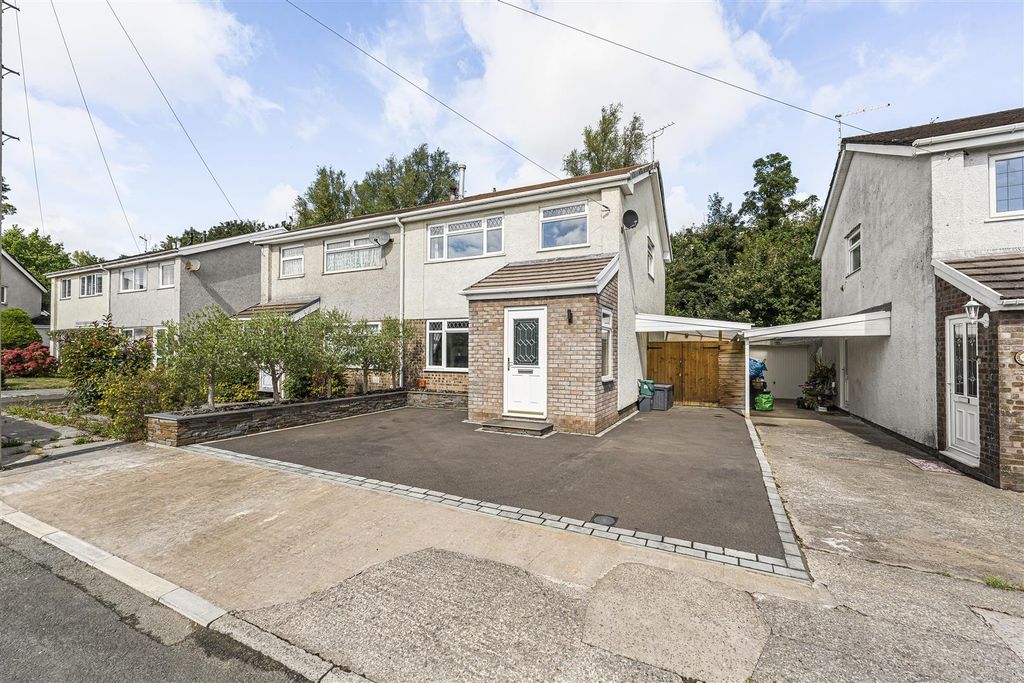 Property photo 1 of 17 03-A7404766.Jpg