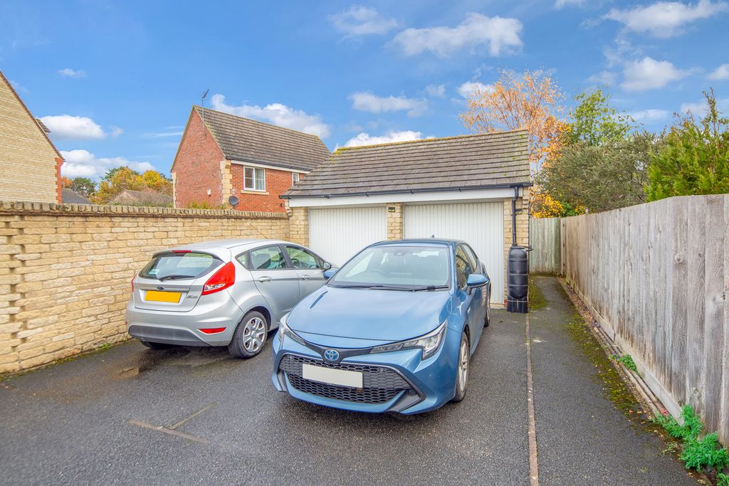 Additional image 19 of 3 bed terraced house for saleGrebe Road, Bicester OX26